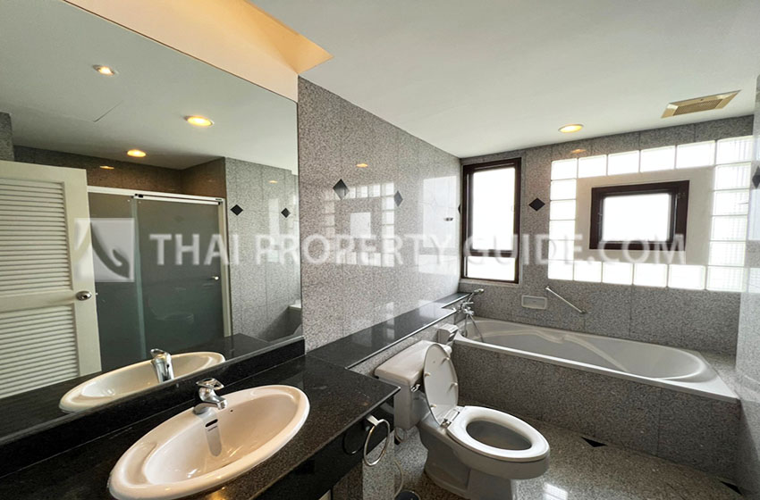 Apartment in Sukhumvit 